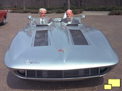 Bill Mitchell discusses his 1959 Sting Ray Racer with Italian designer Battista Pinin Farina