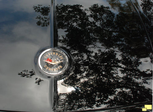 1962 Corvette C1 in Tuxedo Black Hood Reflections