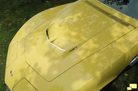 1969 Corvette 427 cubic inch big block hood