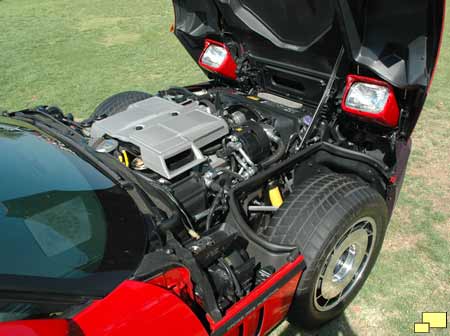 1984 C4 Corvette engine access