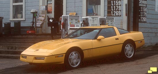 1987 Chevrolet Corvette C4 in Yellow