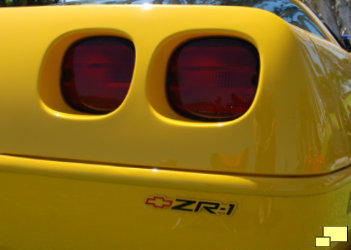 1995 Corvette ZR-1 Coupe Competition Yellow