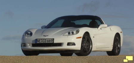 2008 Chevrolet Corvette C6 in Arctic White