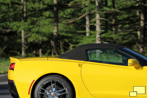 2014 Chevrolet Corvette C7 Convertible in Velocity Yellow