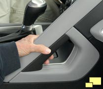 2014 Chevrolet Corvette C7 passenger grab bar