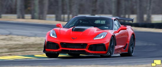 2019 Chevrolet Corvette ZR1 Takes Lap Record at VIR