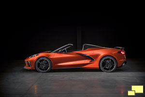 2020 Chevrolet Corvette C8 Stingray Coupe in Torch Red