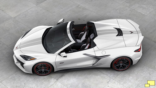 Chevrolet Corvette Z06 70th Anniverary Edition in White Pearl Metallic Tri-coat