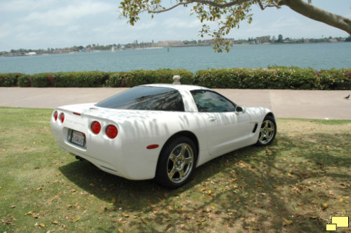 C5-Corvette (Wide Angle Lens) in Arctic White